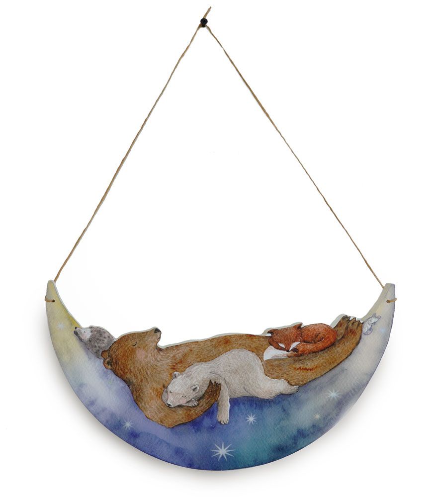 Wooden Moon hanger by Hartendief – birch plywood hanger with Big Bear, Little Bear, Fox, Hedgehog and Mouse sleeping on the moon, 32 x 38 cm