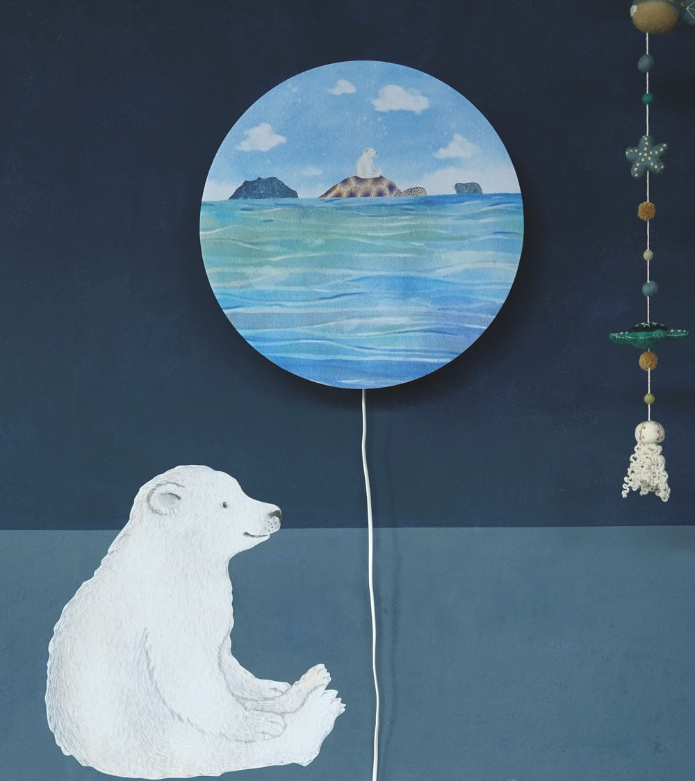 Turtle Dream wall lamp by Hartendief with the Little Polar Bear wall decal – ocean themed nursery